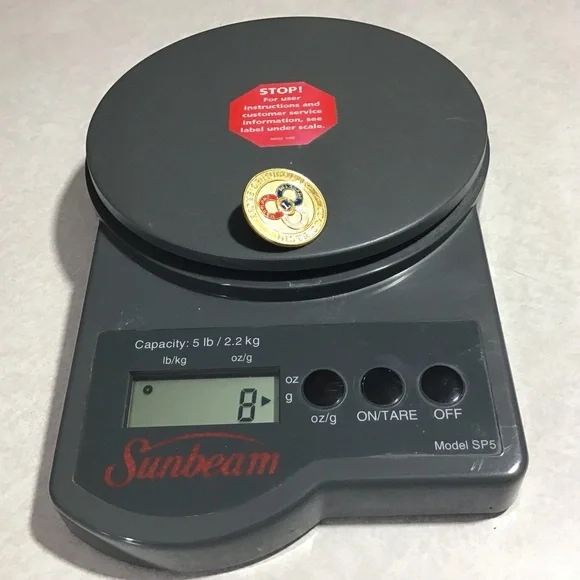 Lions Club Tac Pin Multiple District 22 Maryland DC Red Blue Lapel Hat Jewelry - Picture 4 of 5